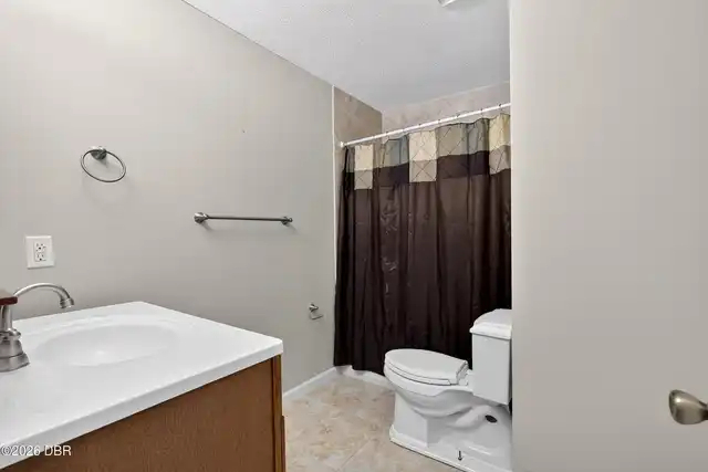 Listing Photo 24