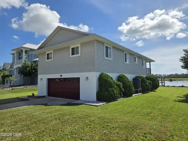 Listing Photo 9