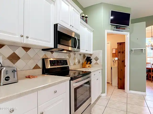 Listing Photo 14