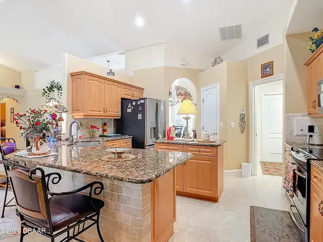 Listing Photo 13