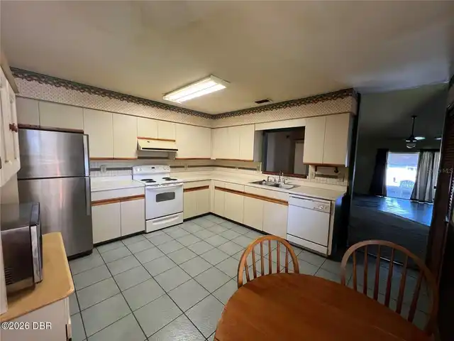 Listing Photo 23
