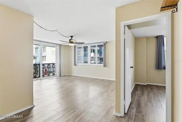 Listing Photo 22