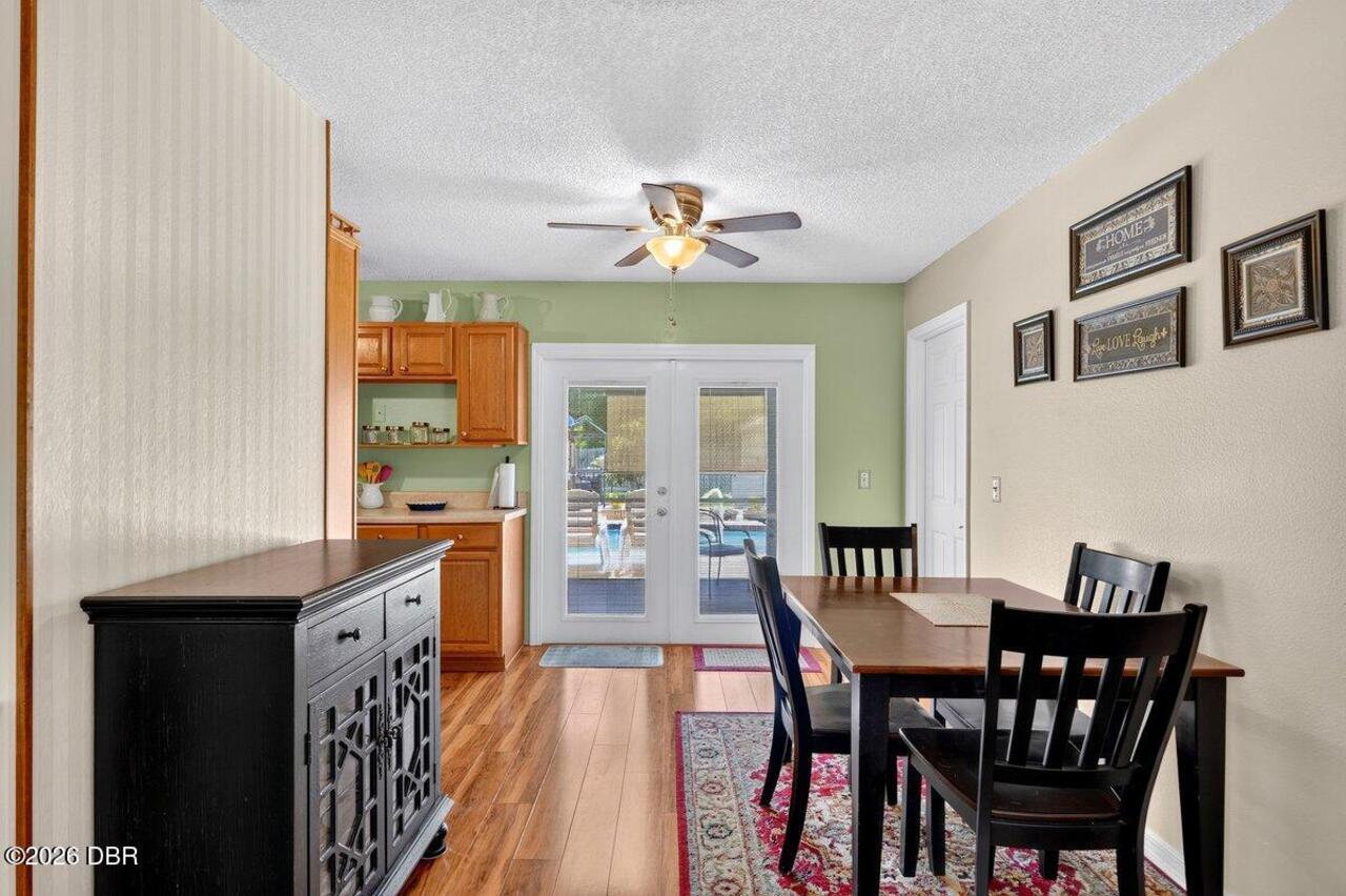 Listing Photo 12