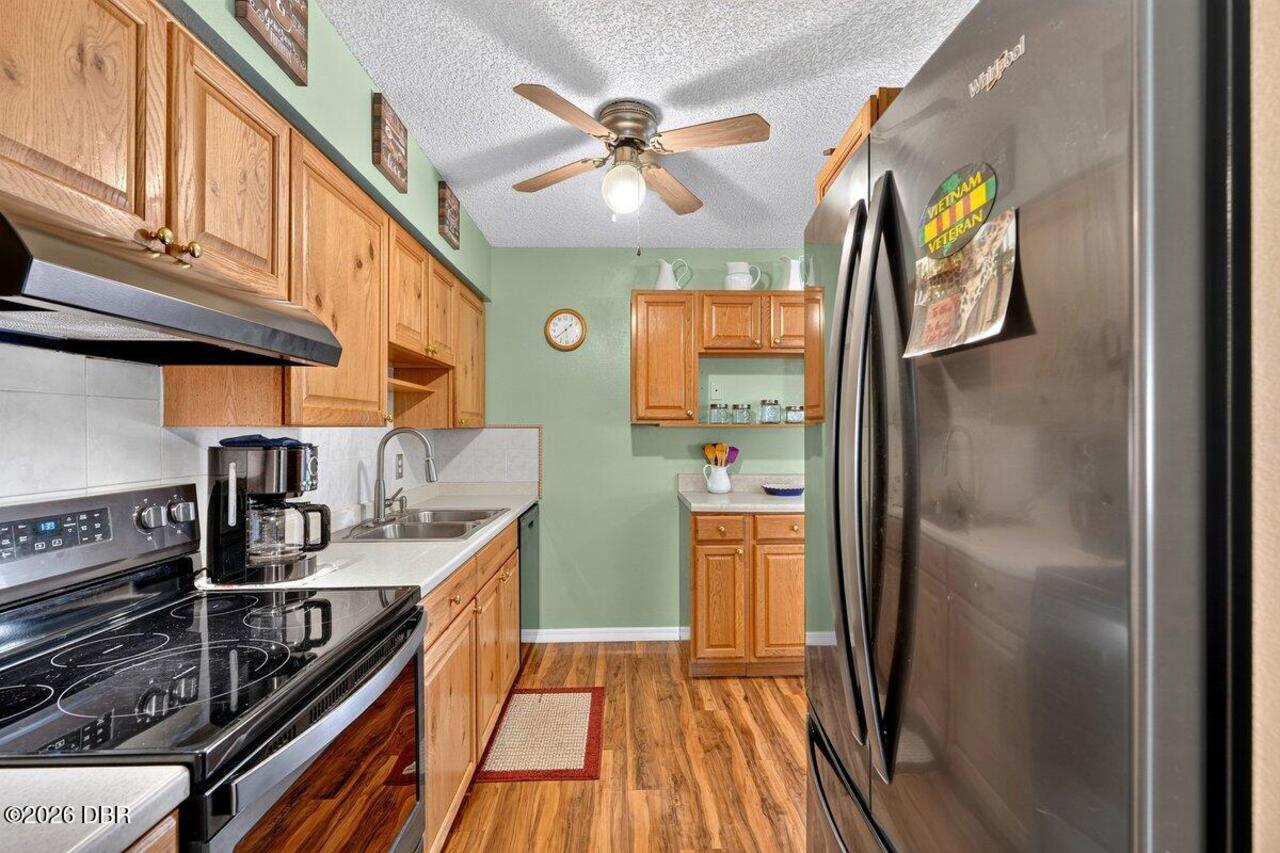 Listing Photo 18