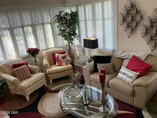 Listing Photo 15