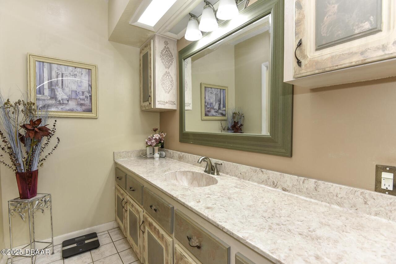 Listing Photo 25