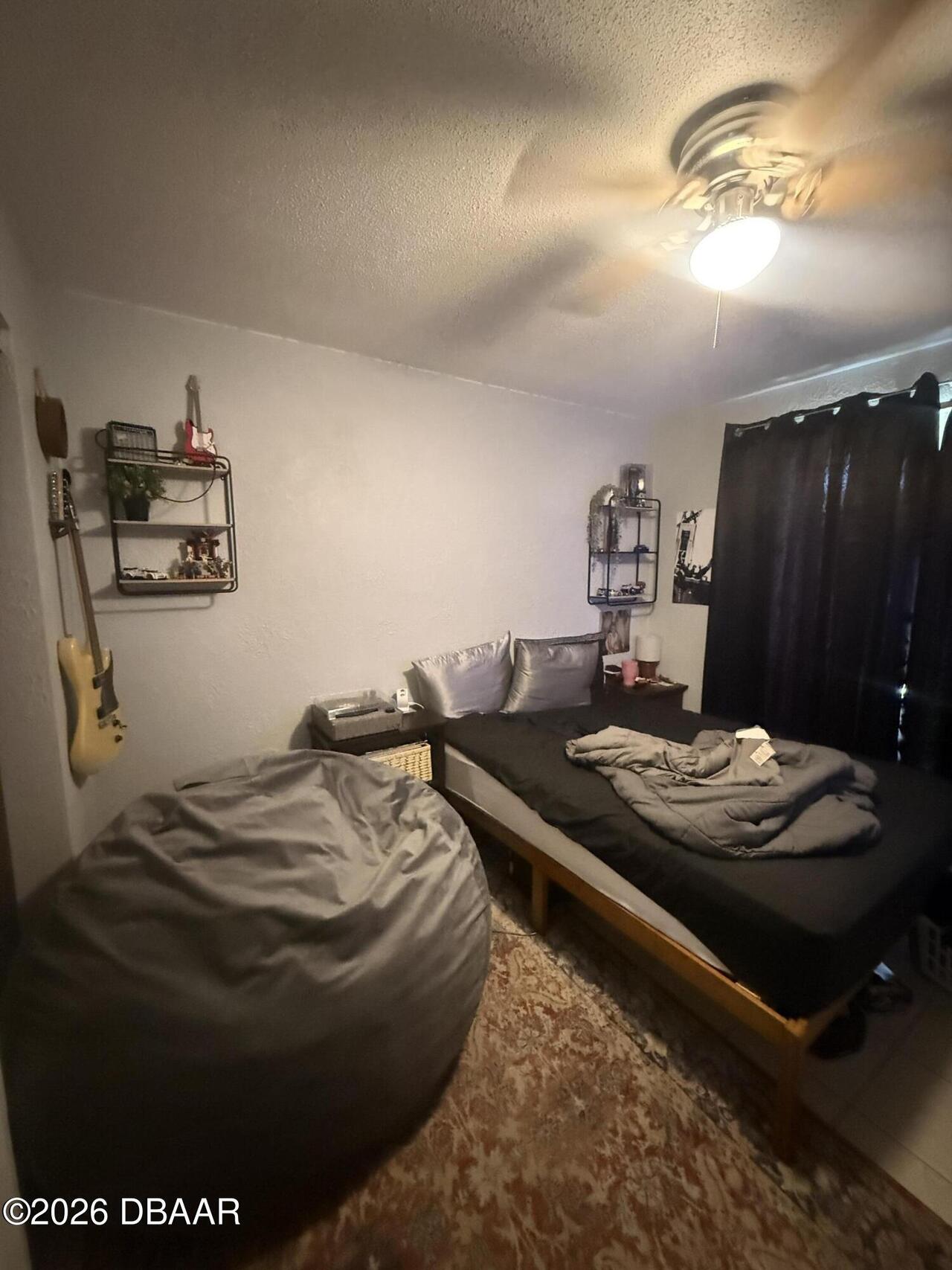 Listing Photo 12