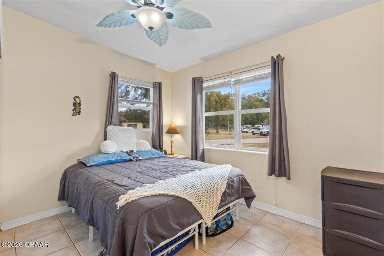 Listing Photo 14
