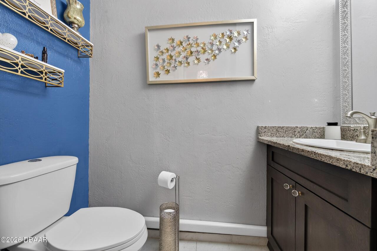 Listing Photo 11