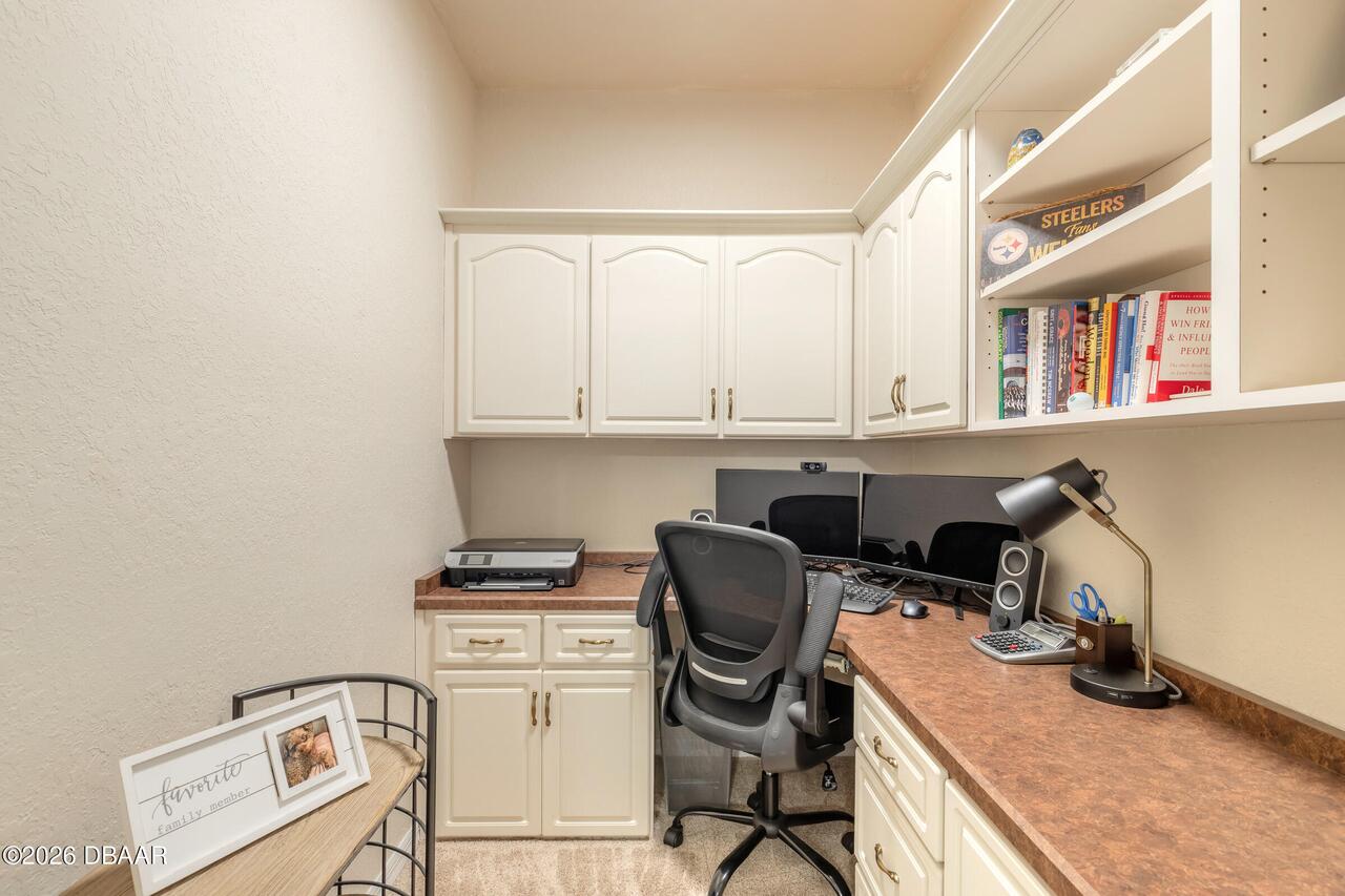 Listing Photo 17
