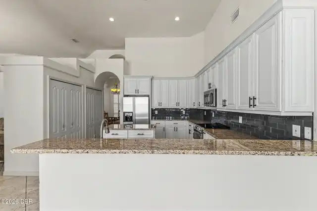 Listing Photo 28