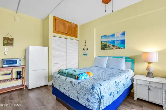 Listing Photo 18
