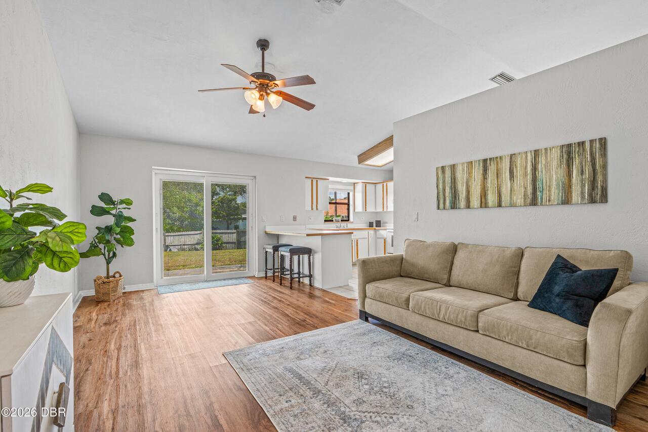 Listing Photo 16