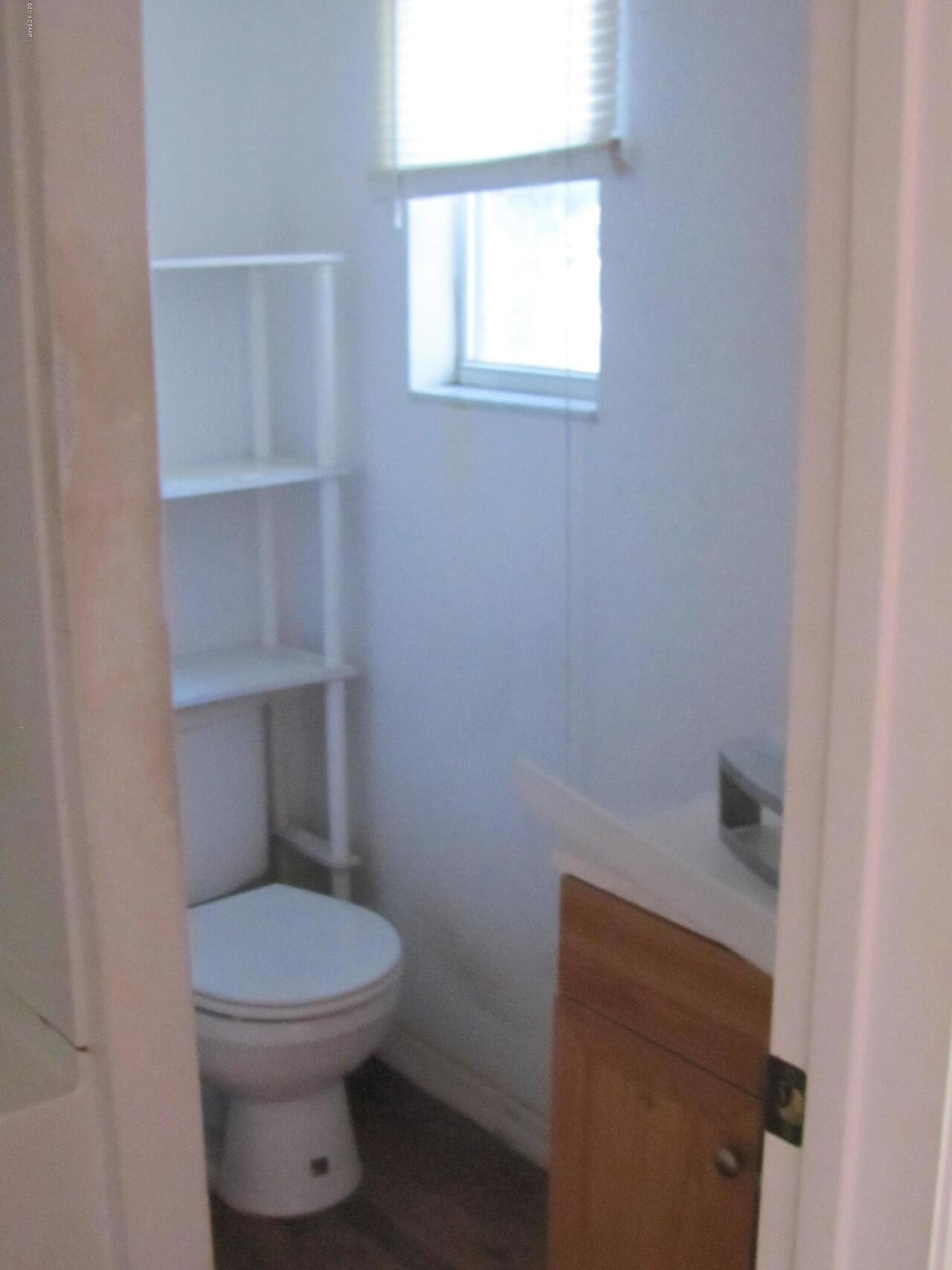 Listing Photo 15