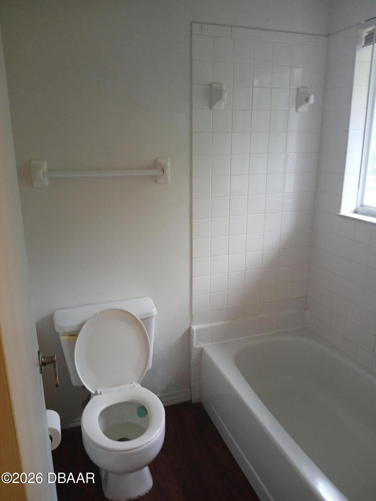 Listing Photo 7