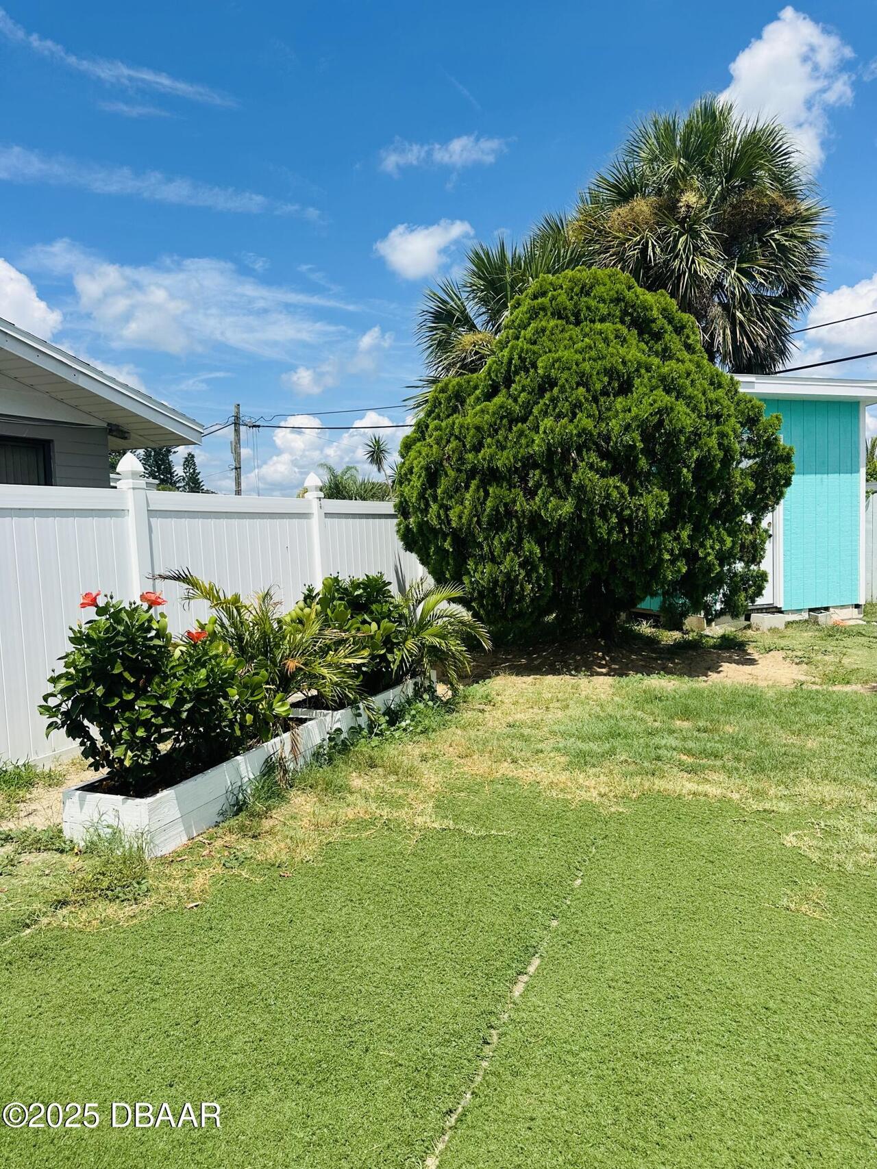 Listing Photo 11