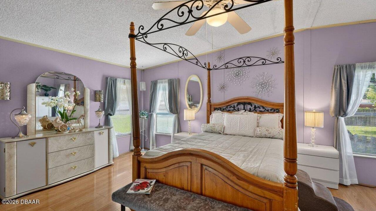 Listing Photo 21
