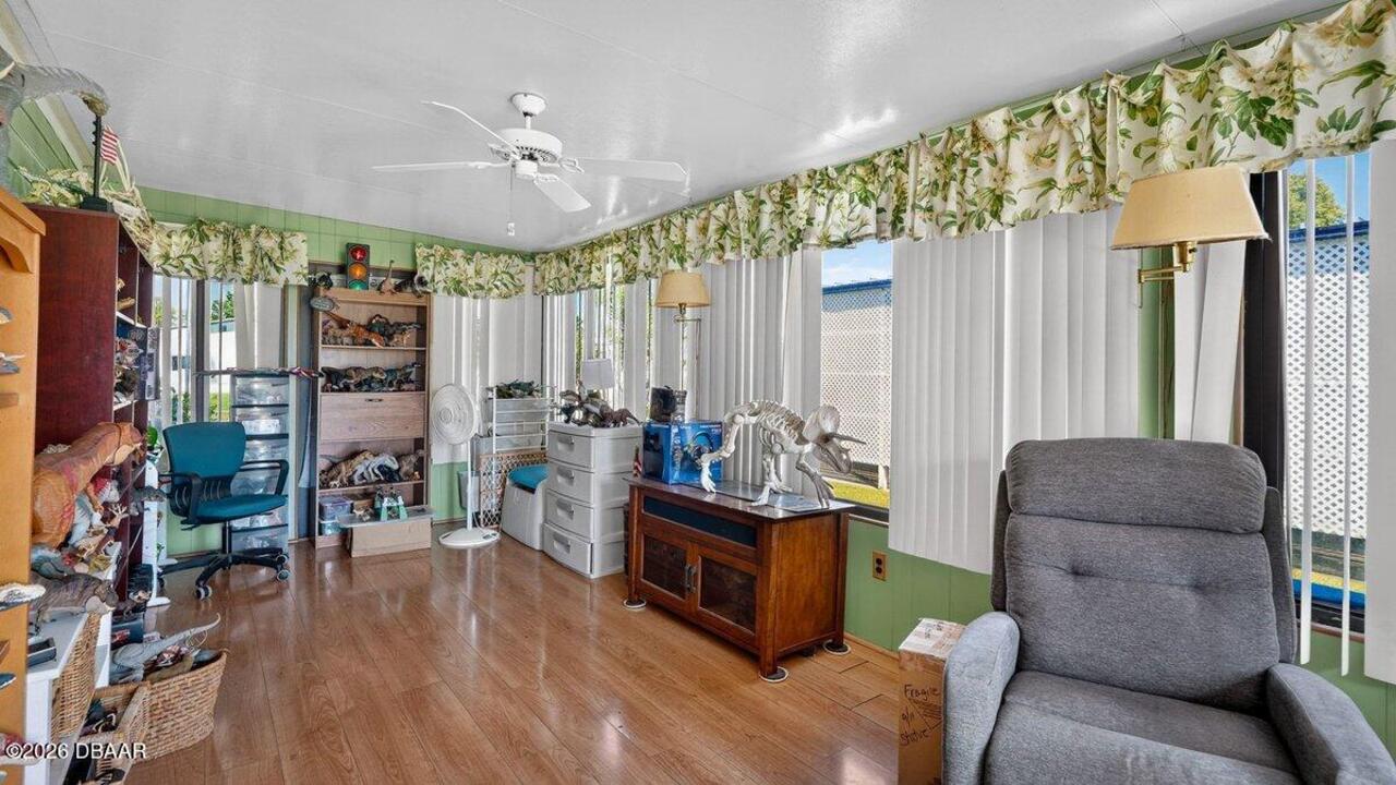 Listing Photo 37