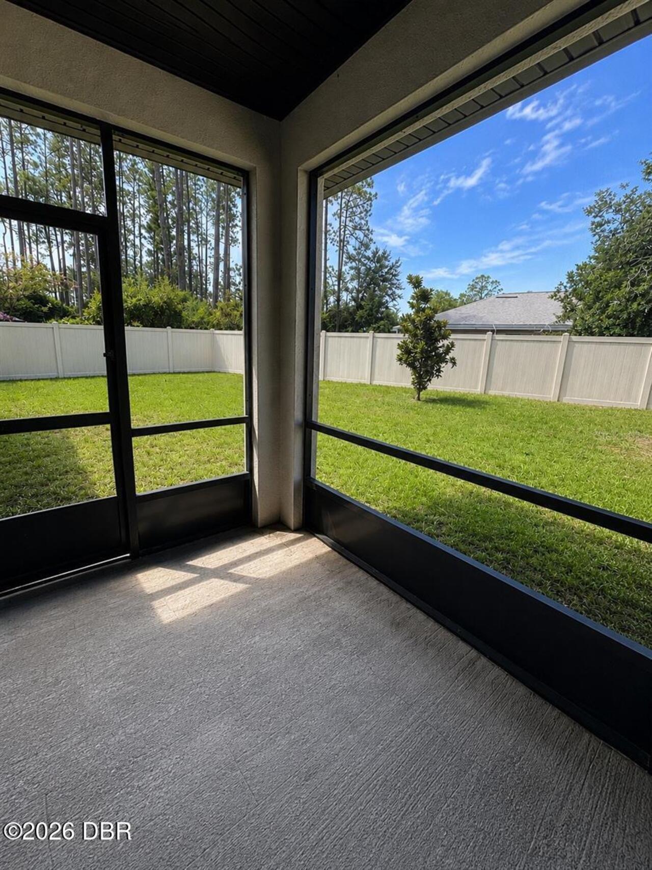 Listing Photo 18