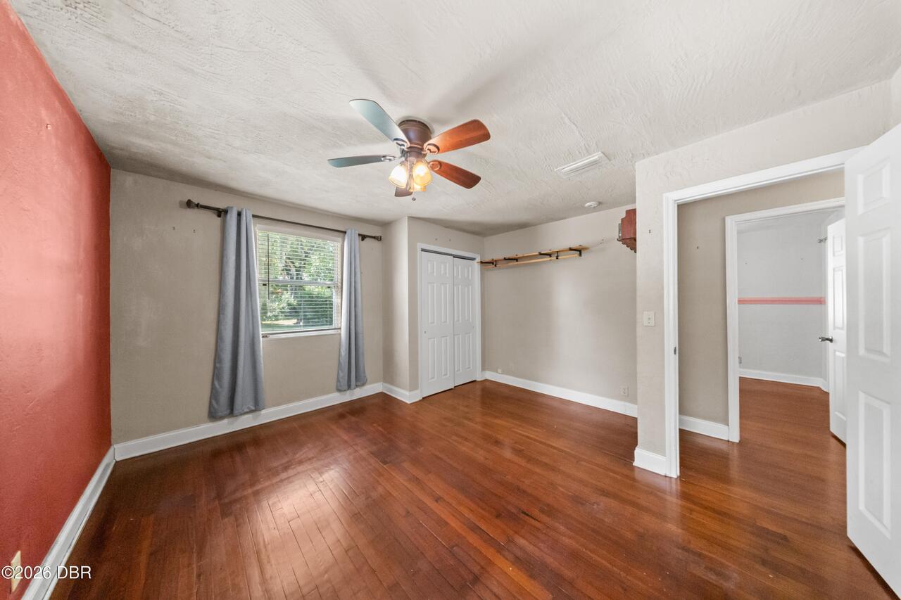 Listing Photo 14
