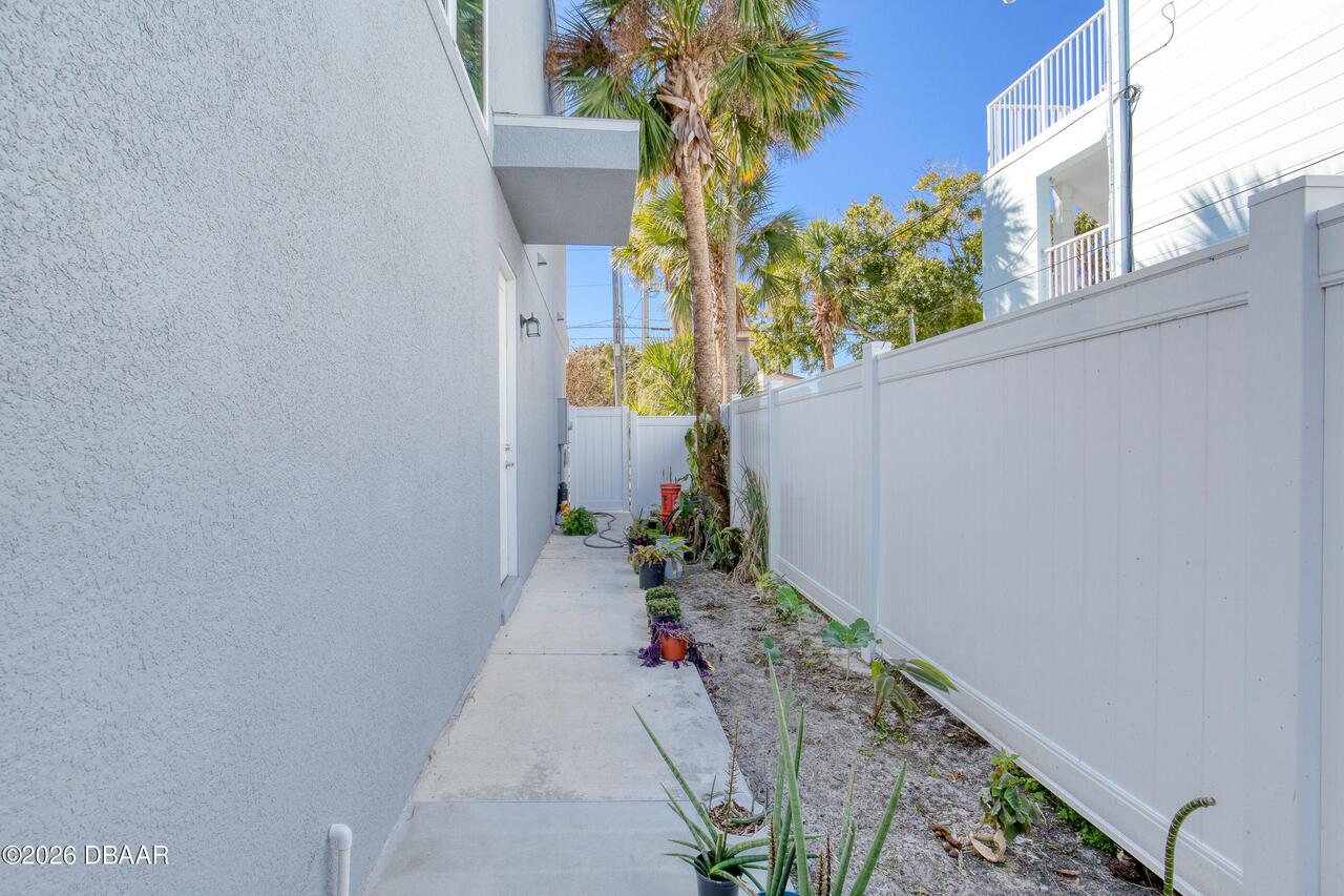 Listing Photo 74