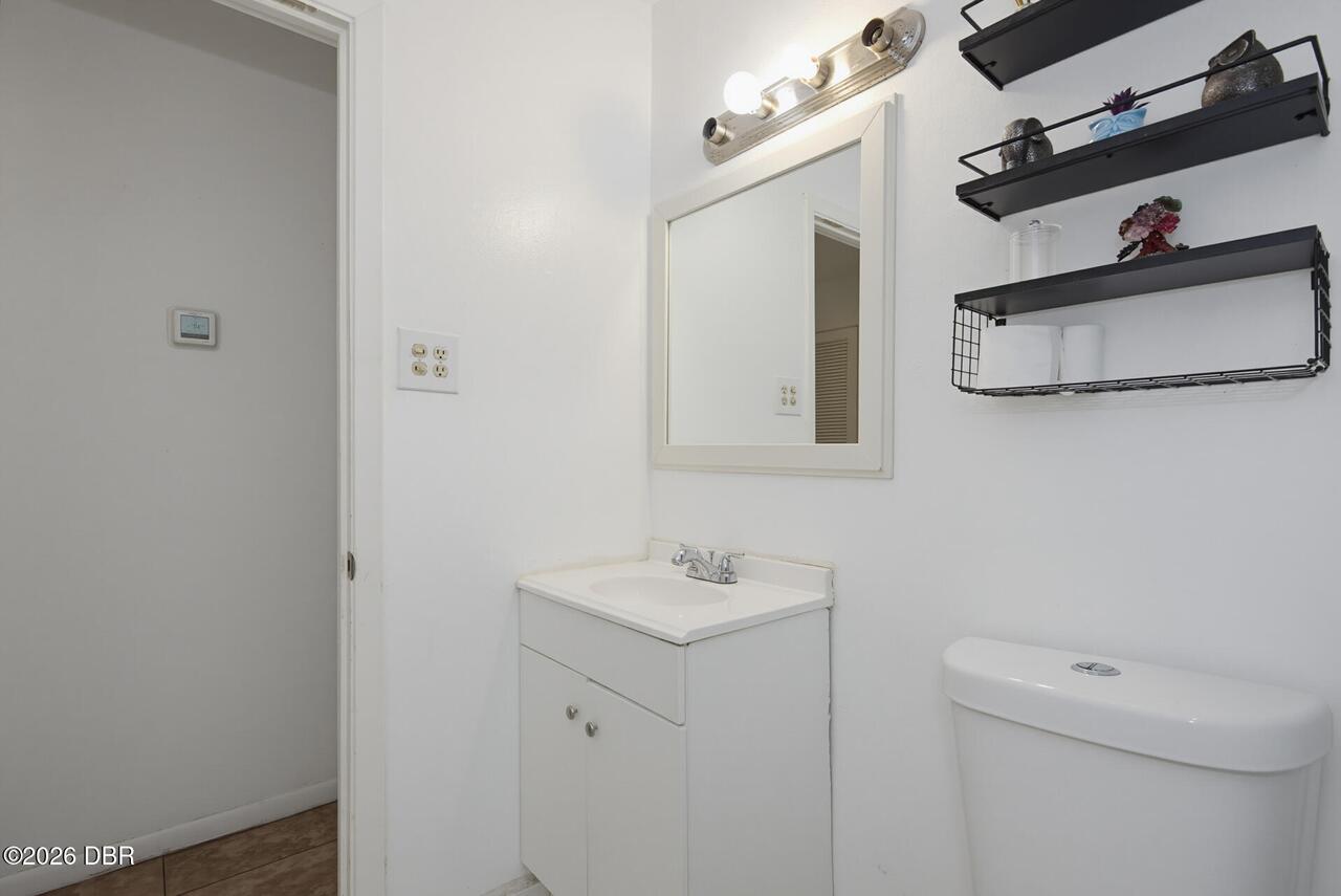 Listing Photo 9