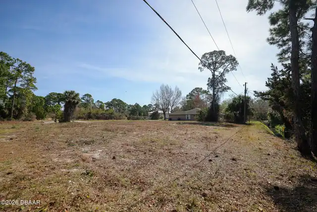 Listing Photo 8