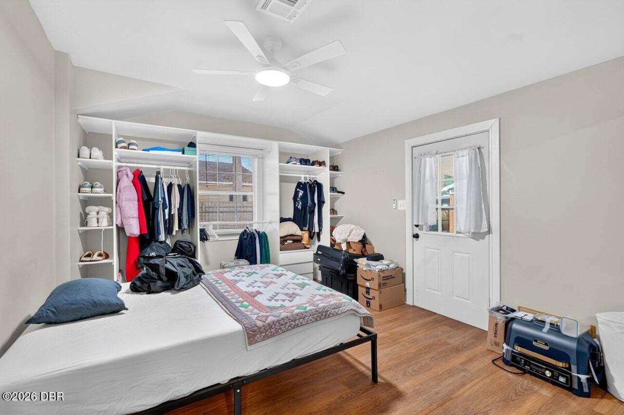 Listing Photo 15