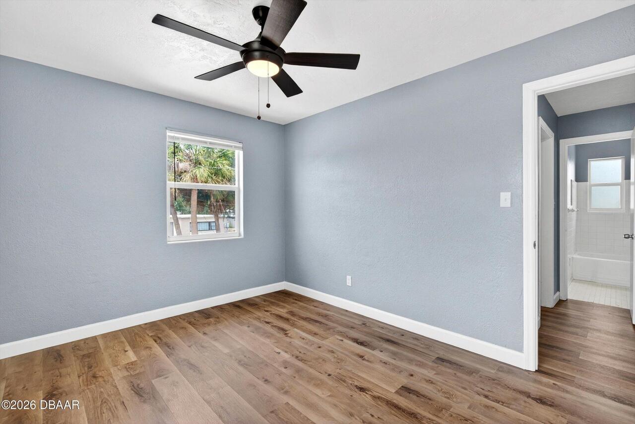 Listing Photo 16