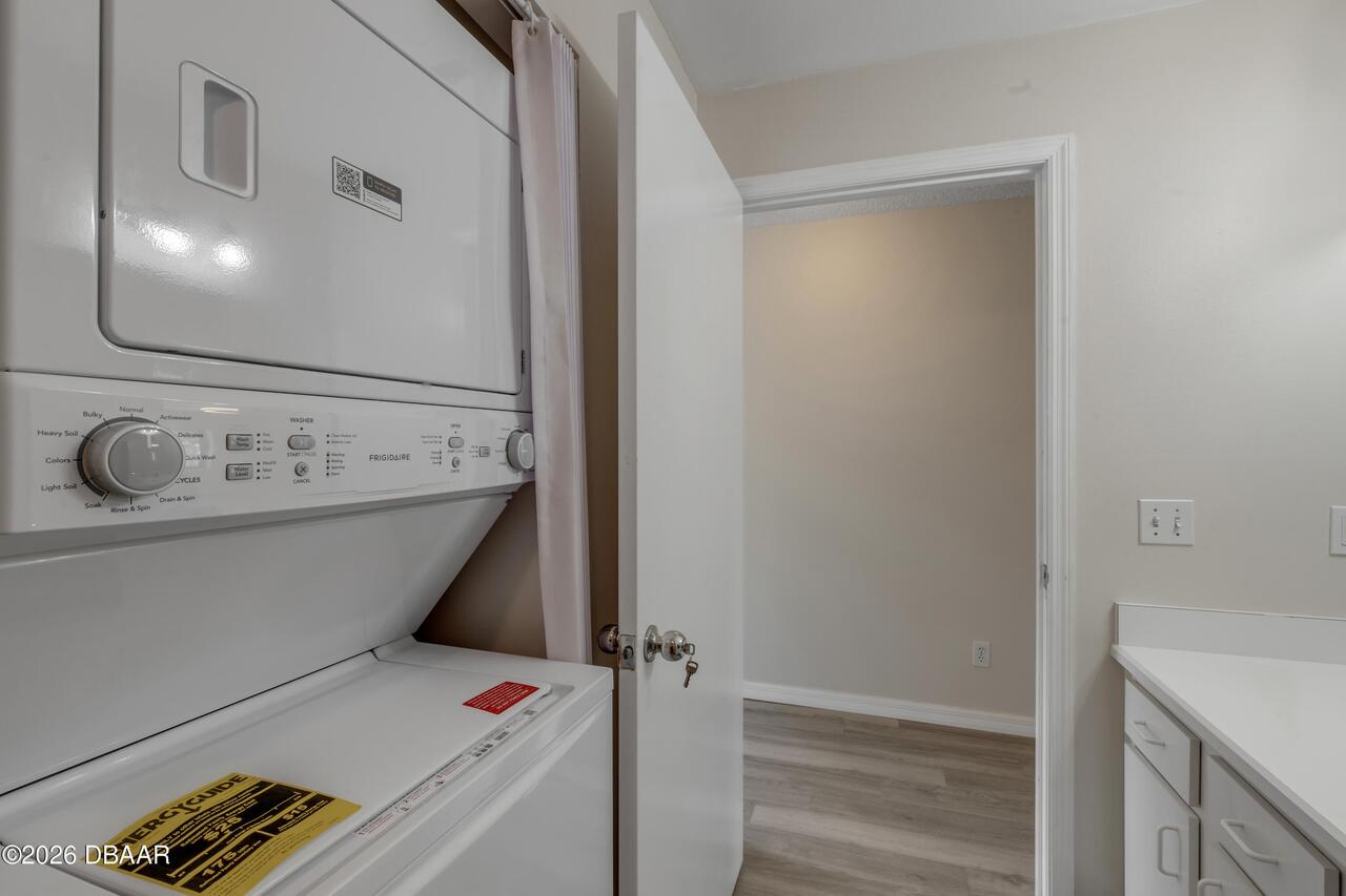 Listing Photo 12