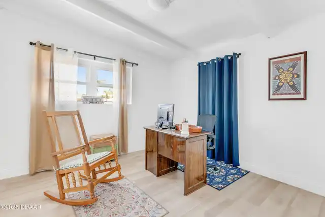 Listing Photo 17