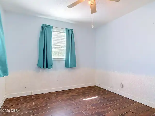 Listing Photo 32