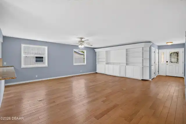 Listing Photo 7