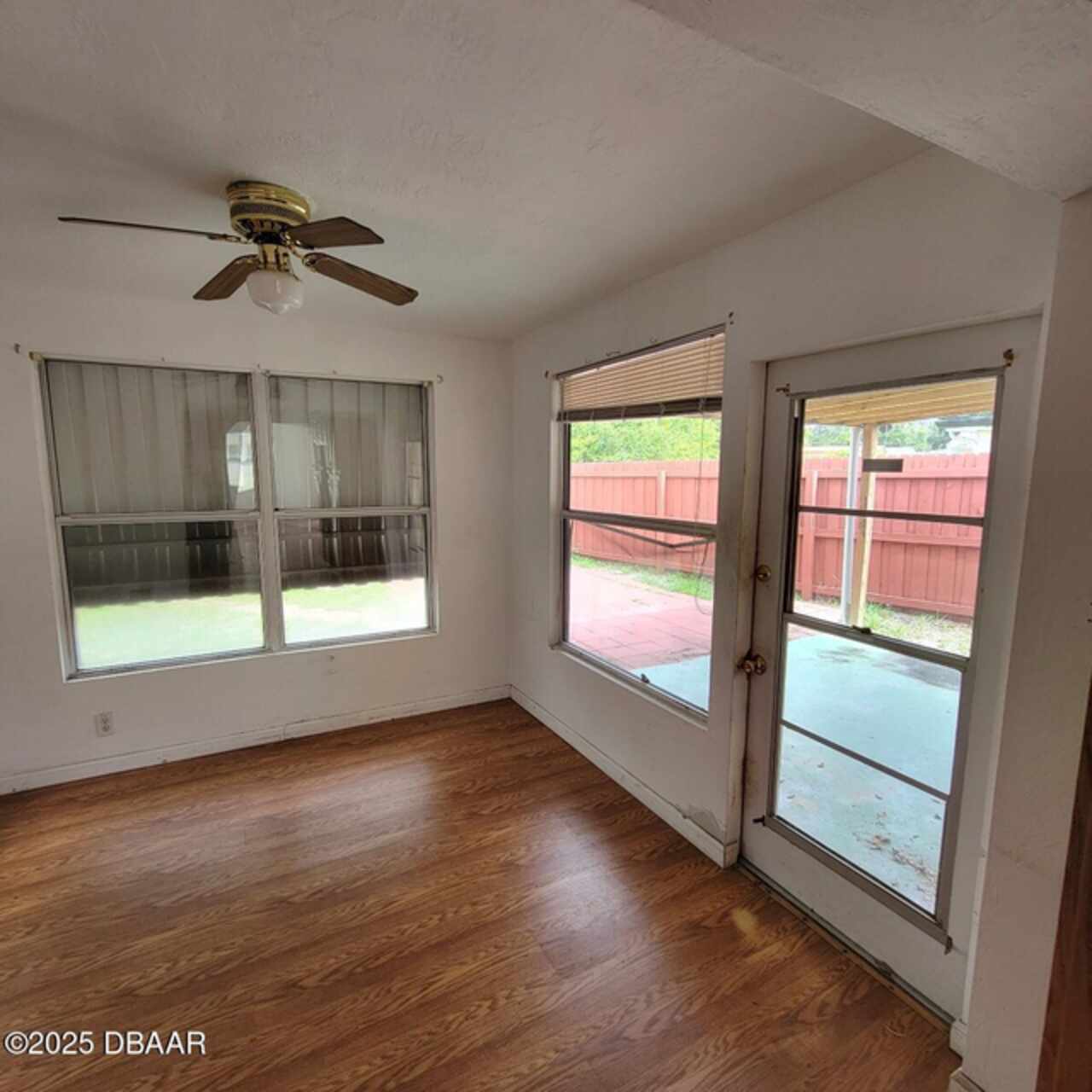 Listing Photo 9
