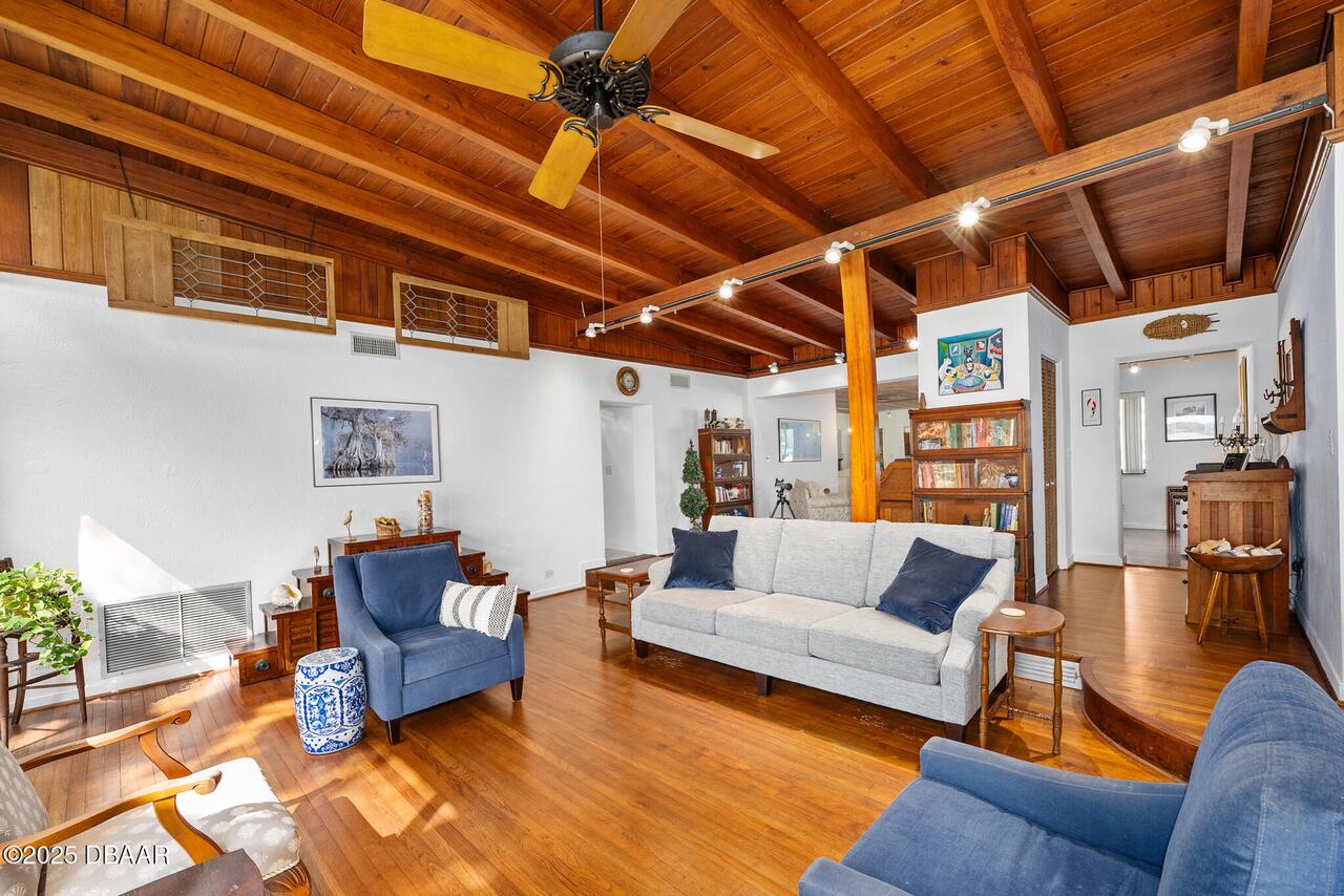 Listing Photo 13