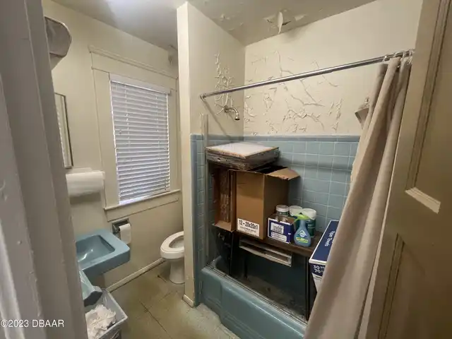 Listing Photo 8