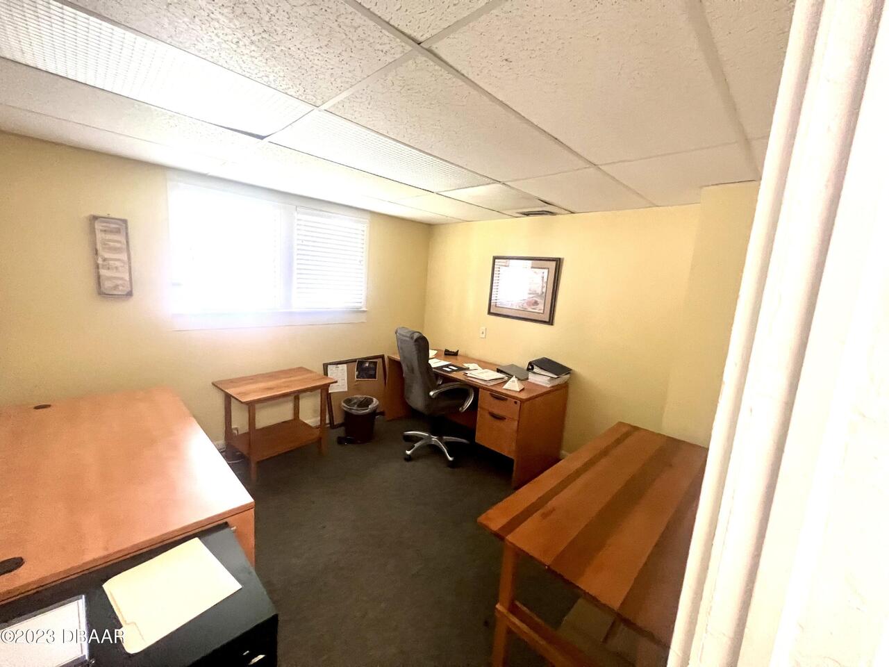 Listing Photo 9