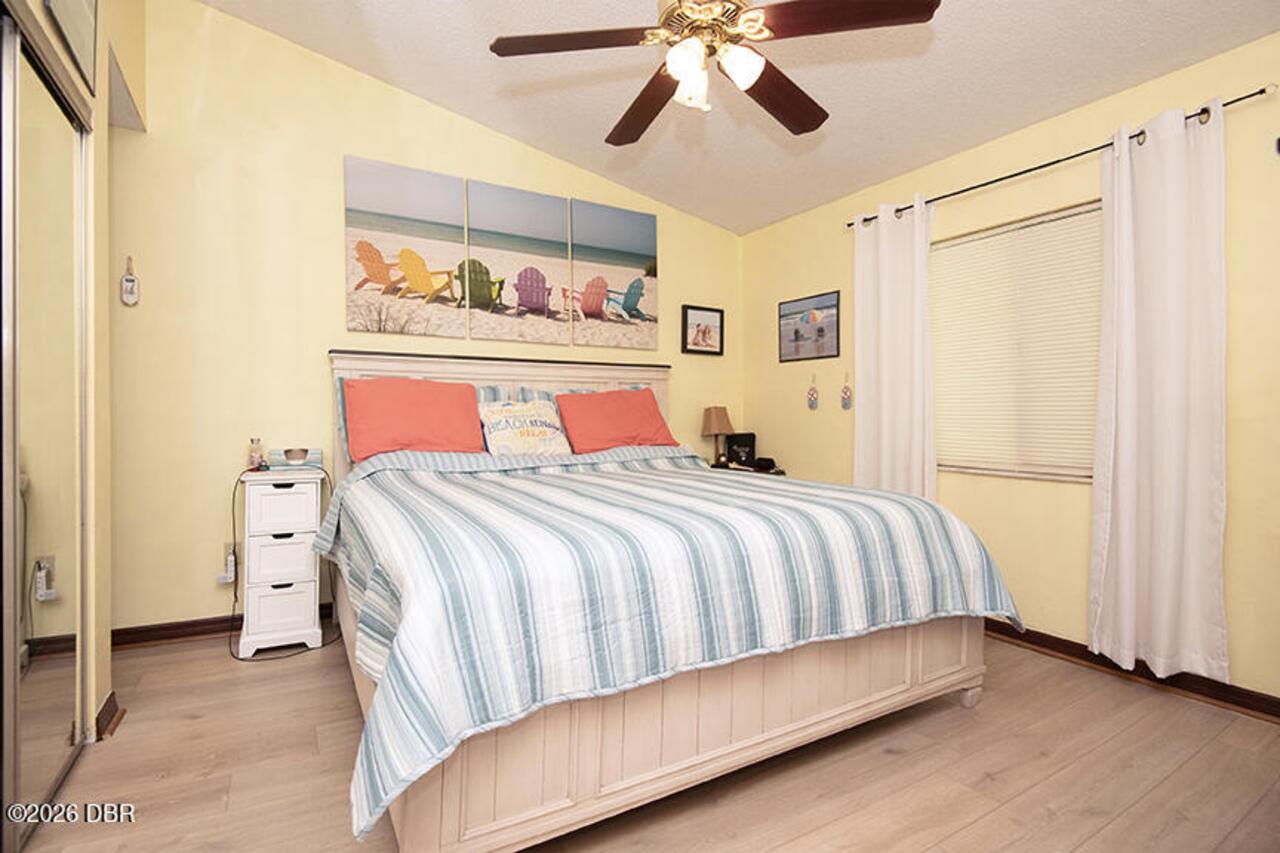 Listing Photo 15