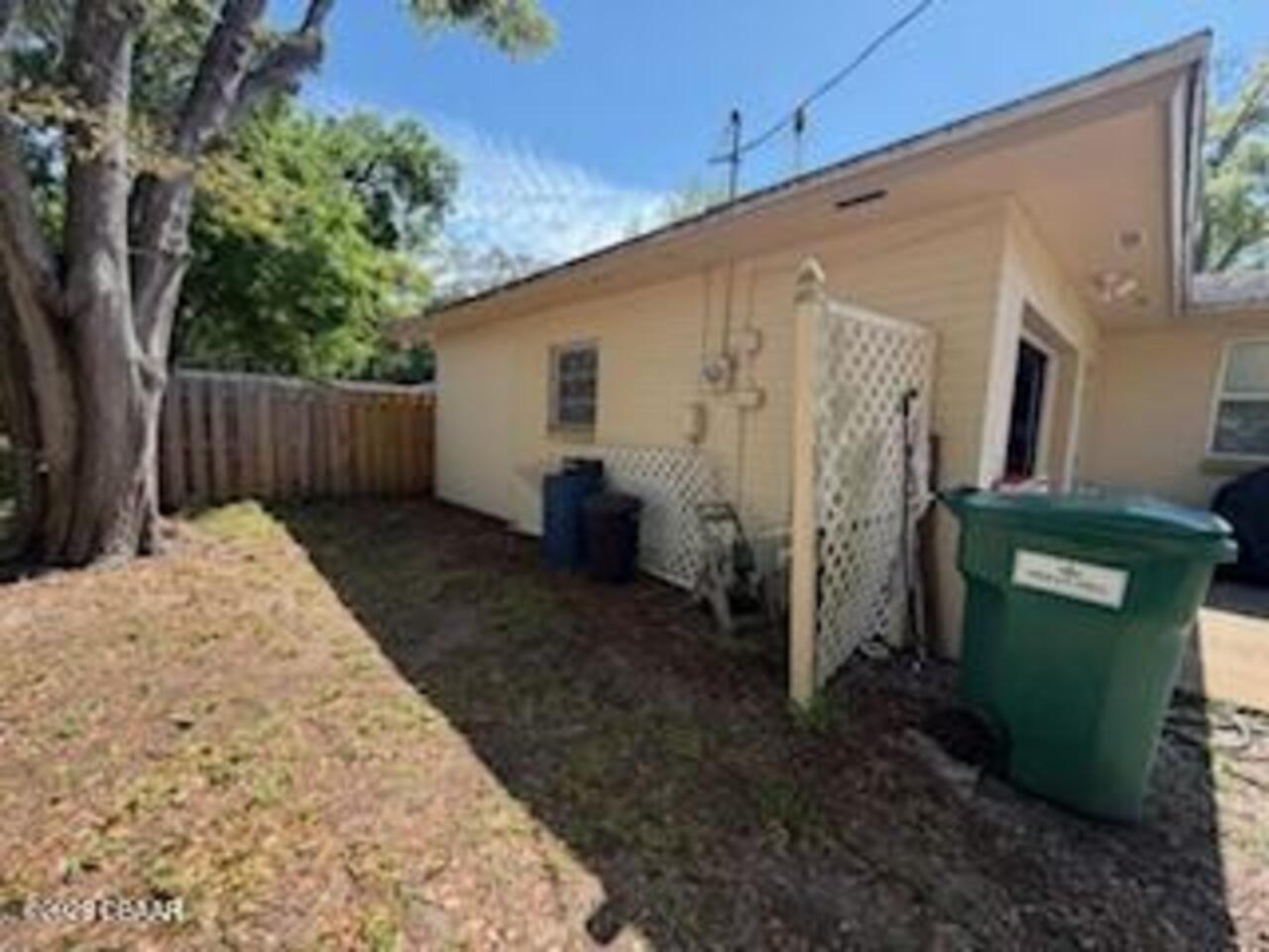 Listing Photo 16