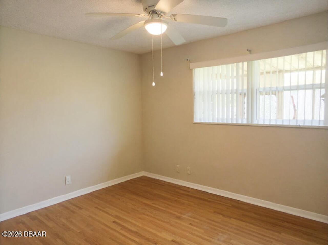 Listing Photo 7