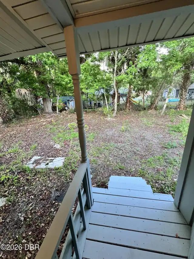 Listing Photo 10