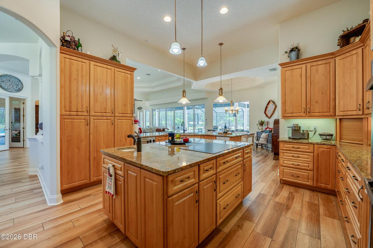 Listing Photo 16