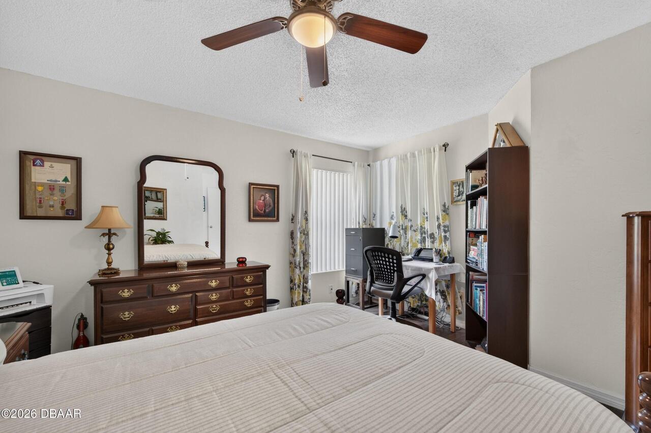 Listing Photo 19