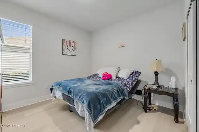 Listing Photo 19