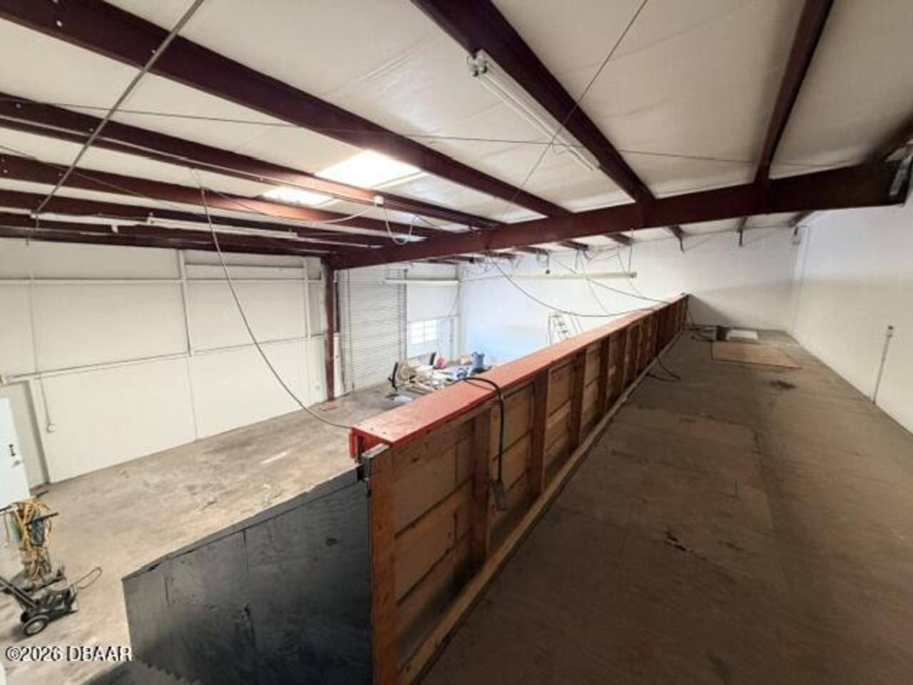 Listing Photo 11