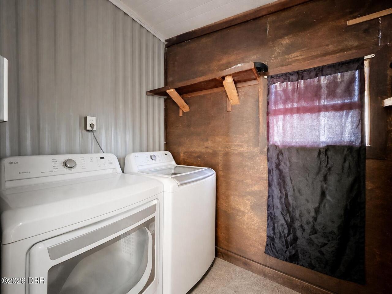 Listing Photo 17