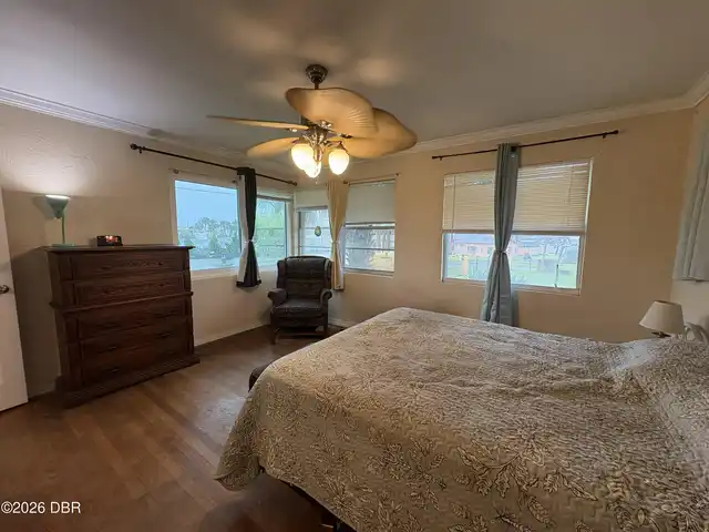 Listing Photo 35