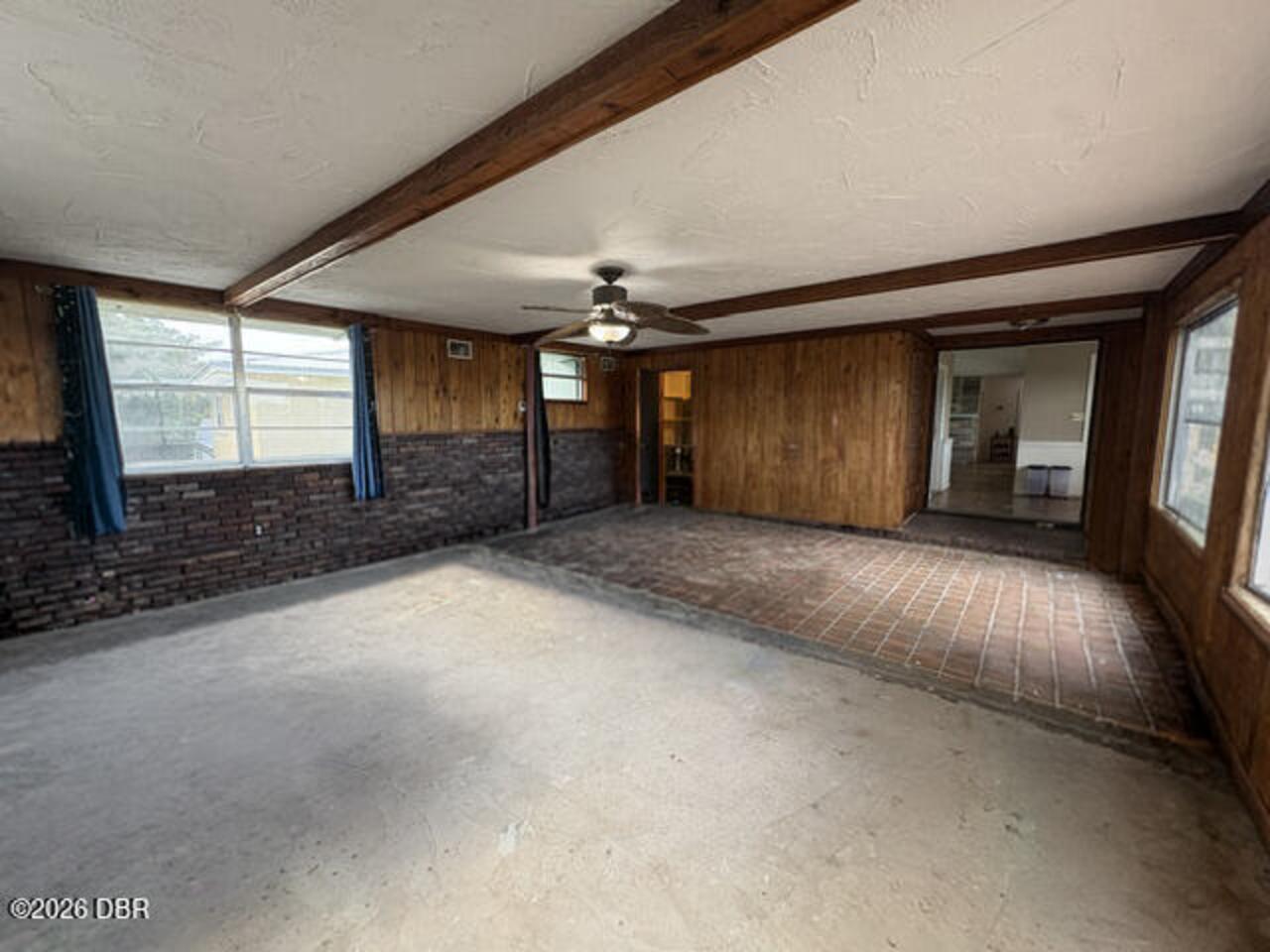 Listing Photo 33