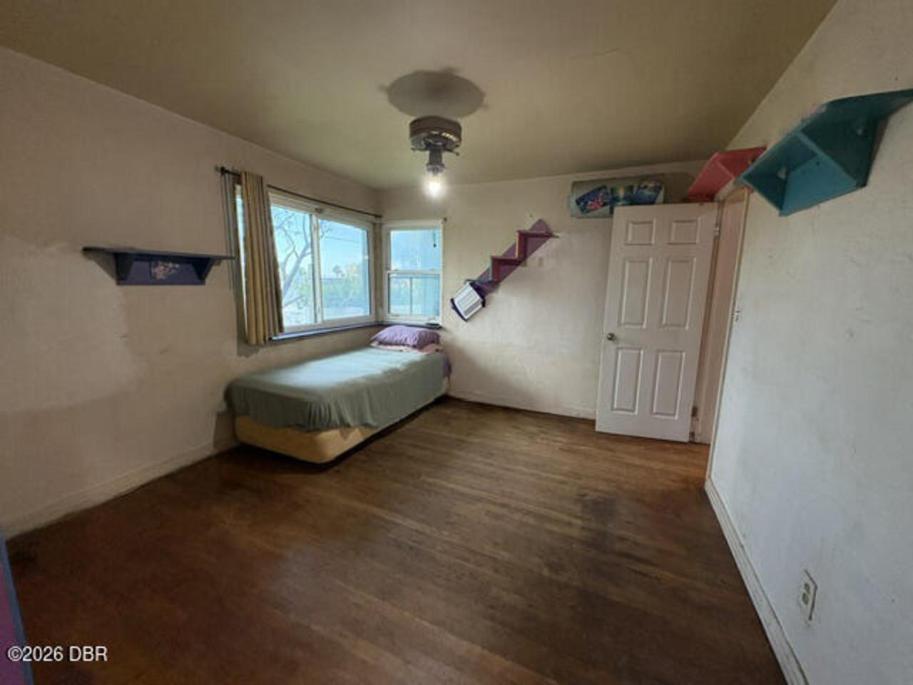 Listing Photo 38