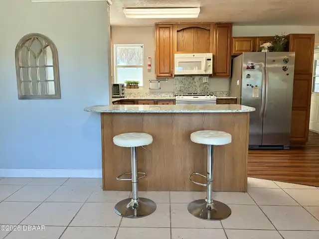 Listing Photo 17